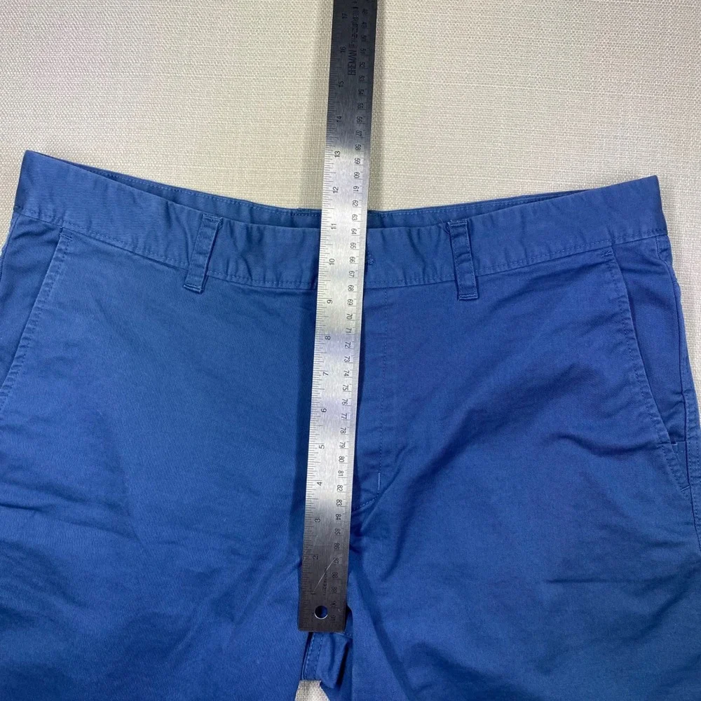 The North Face Mens Blue Chino Shorts Size 36 Regular Flat Front Cotton Twill